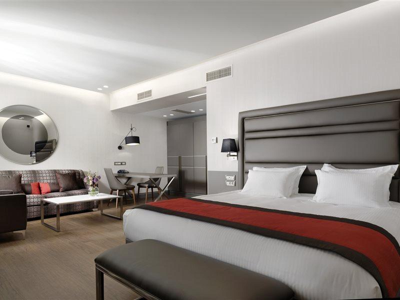 Holiday Suites Atenas Exterior foto